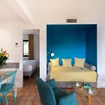 2-room Flat With Sea View In Du Bailli, 公寓 *