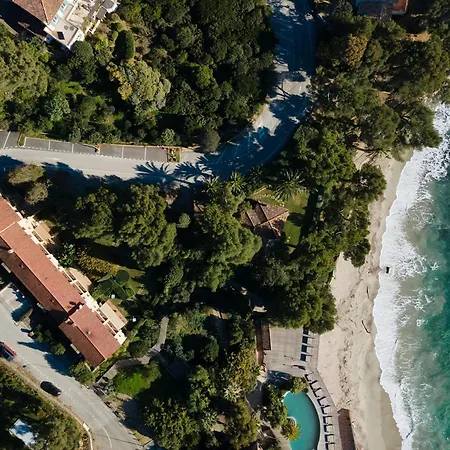2 Flat With Sea View In Du Bailli Canadel Sur *