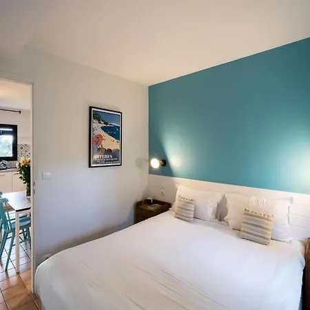 2-room Flat With Sea View In Du Bailli,